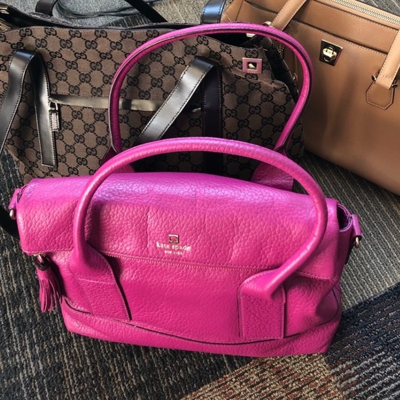 kate spade Handbags - Kate Spade fuchsia bag. Good condition